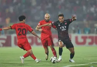 زمان بازی تراکتور و پرسپولیس مشخص شد