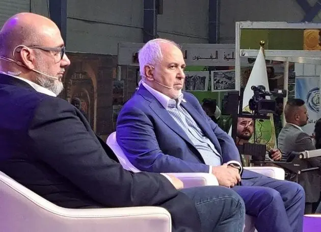 رونمایی و امضای نسخه عربی کتاب پایاب شکیبایی در بغداد 