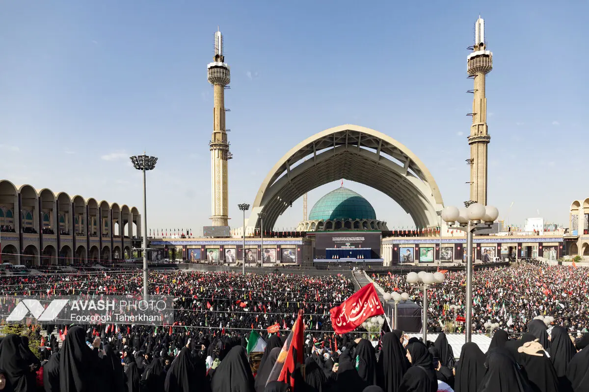 نخستین روز مراسم وداع با رهبر شهید انقلاب - ۳