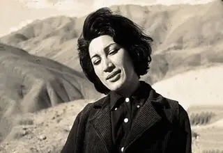 تشییع جنازه فروغ فرخزاد در سال ۱۳۴۵/ تصویر