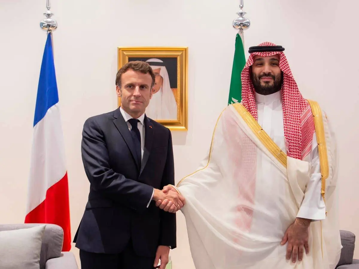 محمدبن سلمان برای گفت‌وگو درباره درگیری‌های خاورمیانه به فرانسه می‌رود