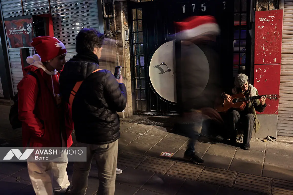 حال و هوای شب کریسمس - تهران