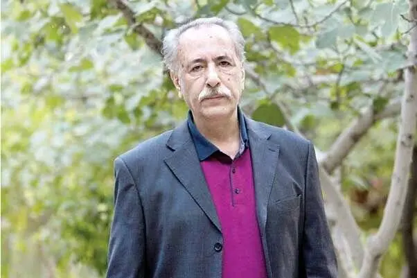 برسی جایگاه بهاءالدین خرمشاهی به عنوان پژوهشگر و جامعنگر