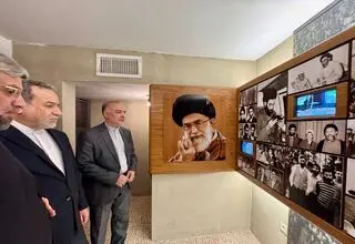 عراقچی از منزل رهبر انقلاب در مشهد بازدید کرد 