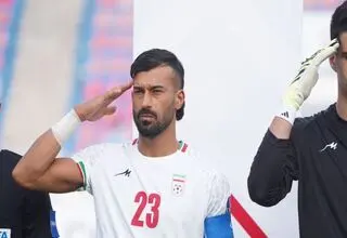 امتناع طارمی از بستن بازوبند