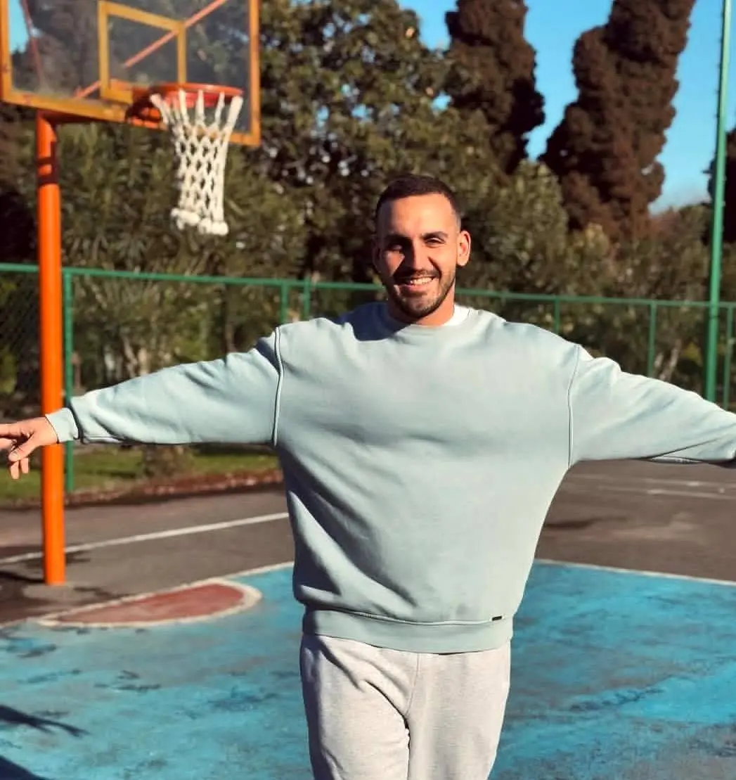 او « مربی زندگی» بود