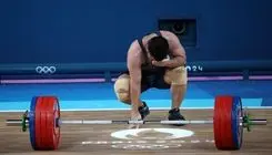 محمدپور: وزنه‌برداری در مسیر اشتباه است