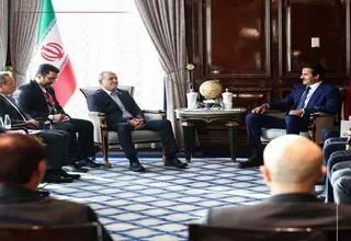 دیدار امیر قطر با پزشکیان 