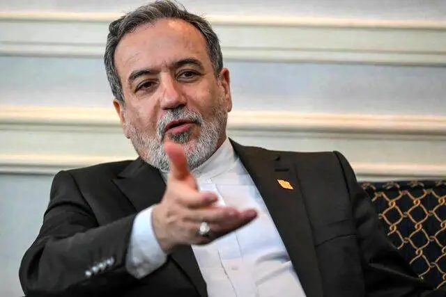 عراقچی: اروپا خود را با توهم اسنپبک فریب ندهد؛ آنها به نیرویی بیاثر تبدیل میشوند