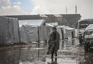 یک میلیون بی‌سرپناه در غزه و یخ زدن یک نوزاد دیگر