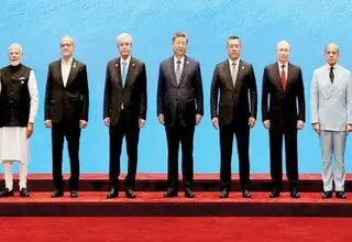 بدعهدی‌ غرب، هم‌گرایی‌ شرق 