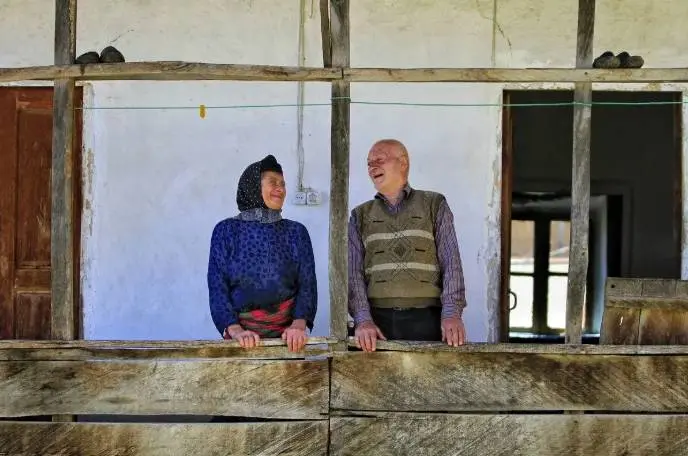 جیب بازنشستگان صندوق بیمه روستاییان پُر پول شد+آمارها