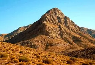 چرا نام کوه کلنگ در سناریو‌های حمله ترامپ مطرح شده است؟