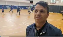 رنگرز: زود آمدیم و از امکانات به خوبی استفاده می‌کنیم/ تا روز مسابقه قهرمانان ما آماده می‌شوند