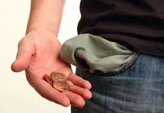 کار کردن صرفه اقتصادی ندارد