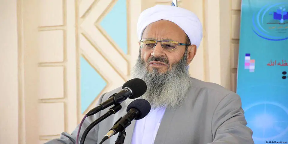 مولوی عبدالحمید: حمله به دادگستری زاهدان ناجوانمردانه و محکوم است
