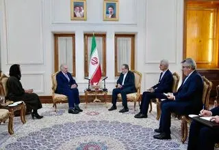 جزئیات دیدار نماینده سازمان ملل در امور لبنان با عراقچی