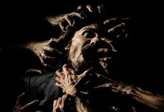 اجرای نمایش «فرانکل در دوزخ سارتر» در بلک باکس ایران مال