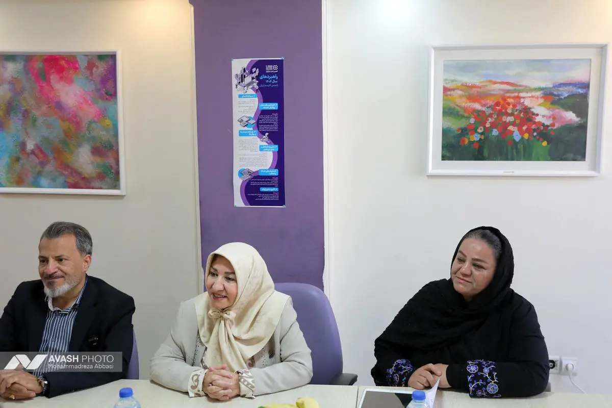 حضور قهرمانان ورزشی به عنوان سفیران اتیسم در انجمن اتیسم ایران