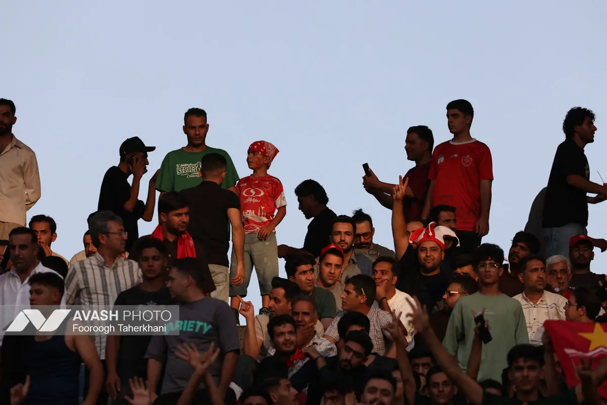 لیگ برتر فوتبال - پرسپولیس و استقلال (دربی ۱۰۷)