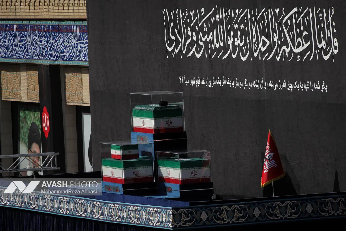مراسم وداع با رهبر شهید انقلاب