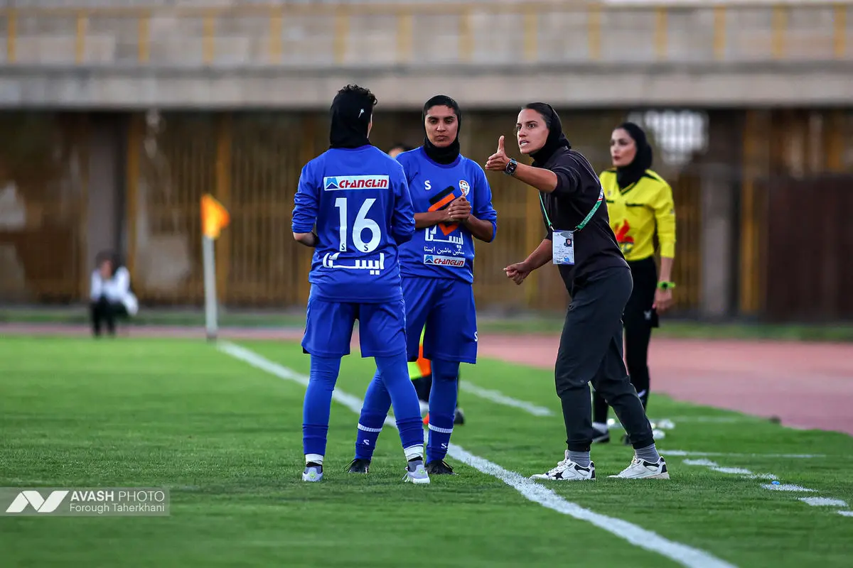 لیگ برتر فوتبال زنان- ایستا البرز و پرسپولیس