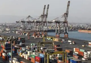 لزوم اخذ سیستمی مجوزهای ترخیص از سامانه جامع امور گمرکی