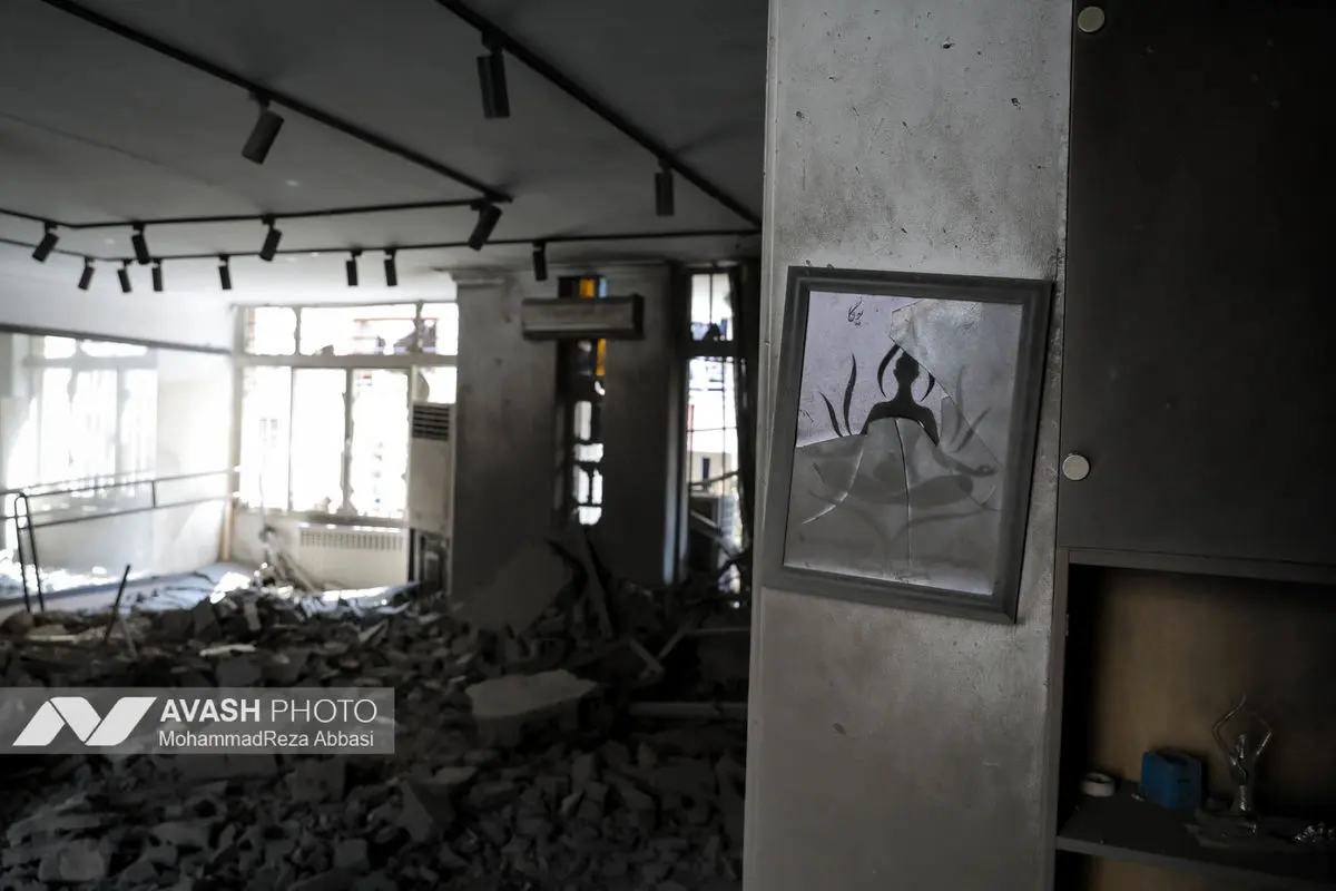 حملات آمریکا و رژیم صهیونیستی به منازل مسکونی در تهران - ۱۱ فروردین