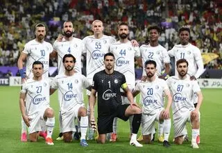 استقلال با 4 غایب مقابل خیبر