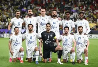 استقلال با 4 غایب مقابل خیبر