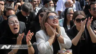 درخواست المیرا عبدی از مردم: هزینه تهیه تاج گل برای پدرم را به بیماران پروانه‌ای اختصاص دهید