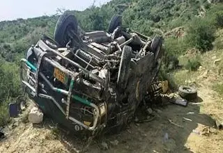 سانحه رانندگی ۱۳ قربانی گرفت