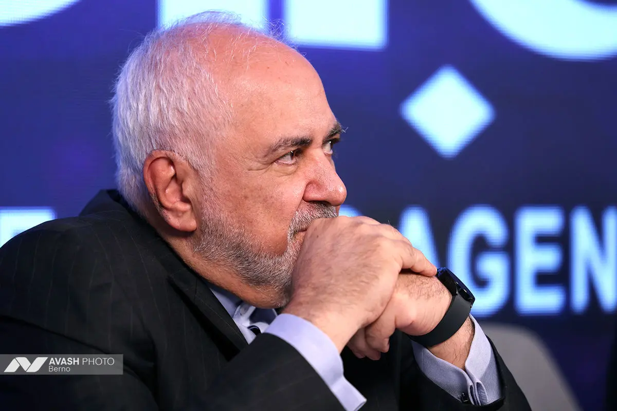نشست بررسی «روایت و تحلیل ایرانی از تاریخ تحولات روسیه»