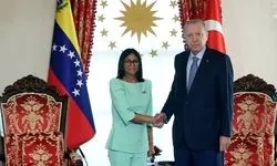 دیدار اردوغان و رئیس‌جمهور موقت ونزوئلا