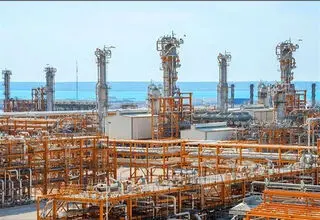 ثبت رکورد برداشت ۷۲۷ میلیون متر مکعب گاز از میدان مشترک پارس جنوبی