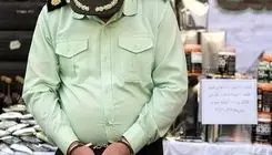 اخاذی از ۷ زن در تهران با لباس و بی‌سیم پلیس +عکس بدون پوشش