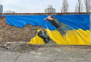 جای خالی هنر در خط مقدم بحران 