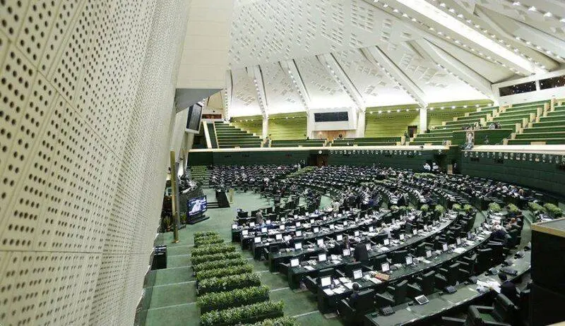 جلسه فراکسیون ورزش مجلس با مدیران باشگاه استقلال