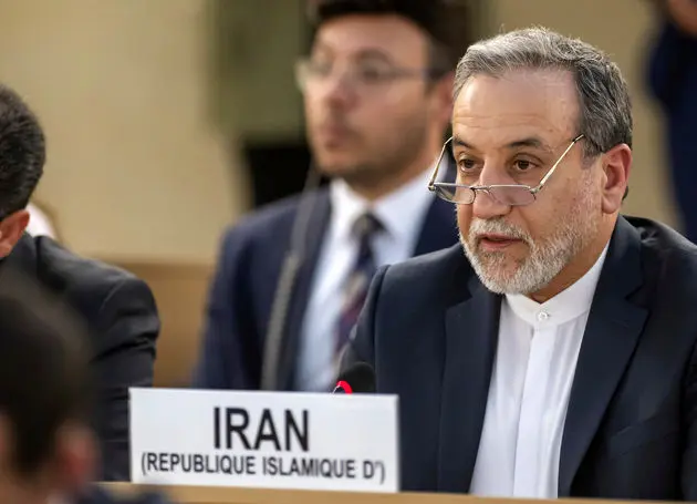 پایان سه ساعت و نیم نشست ایران و اروپا/ راه دیپلماسی باز ماند