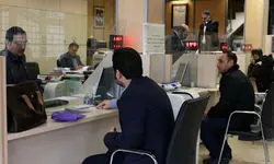 این ۳ بانک دلار سهمیه‌ای می‌دهند