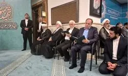 حضور محمدرضا عارف در مراسم سالگرد شهدای خدمت
