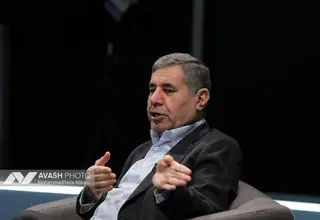 آهی: وفاق «شرکت سهامی قدرت» نیست