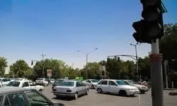 سرقت باتری چراغ‌های راهنمایی و رانندگی