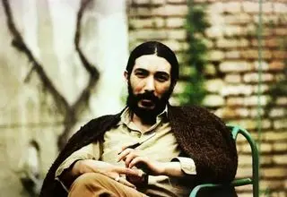 ردی از نور در حاشیه کلمه