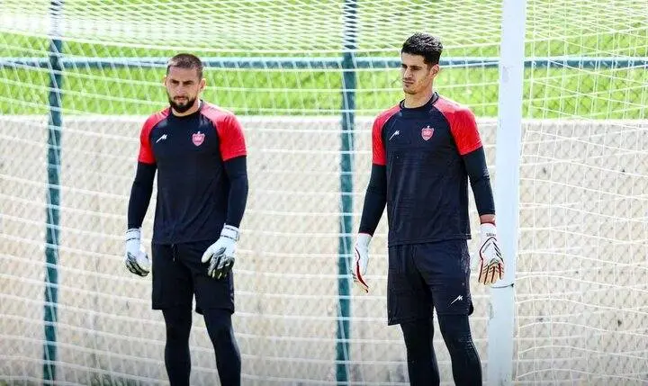 تکلیف دروازهبان خارجی پرسپولیس مشخص شد