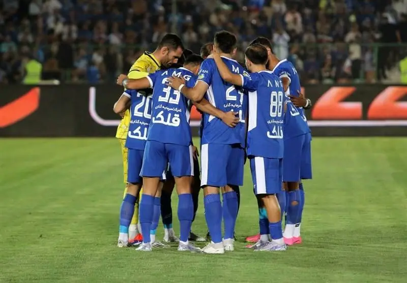 بی‌تدبیری مدیران کار دست استقلال داد