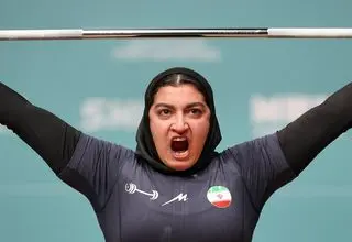 زهرا حسینی در حرکت یک‌ضرب مدال برنز گرفت