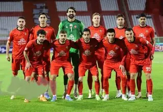 خارجی‌های تراکتور ایران را ترک کردند