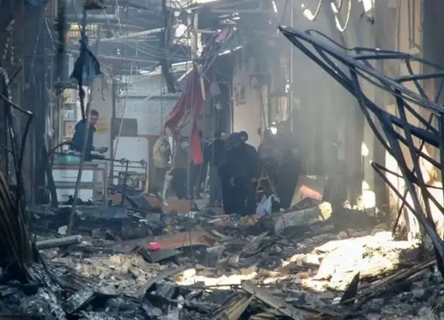 سوز سرمای آتش بازار رشت بر دل یک شهر نشست/ اهمیت بازسازی بازار رشت برای ترمیم زخم‌های روانی مردم یک شهر