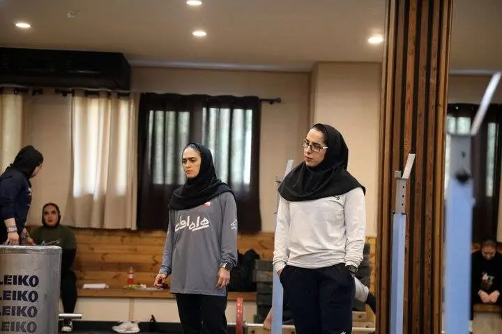 الهام حسینی: بضاعت وزنه‌برداری بانوان فعلا همین است
